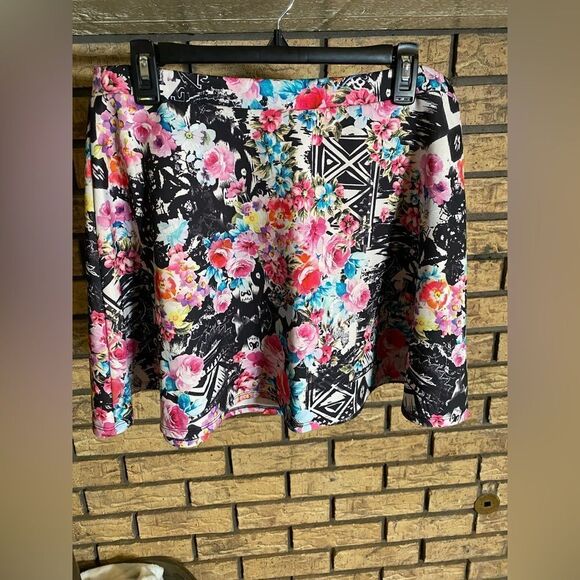 Aeropostale skirt - Picture 5 of 6